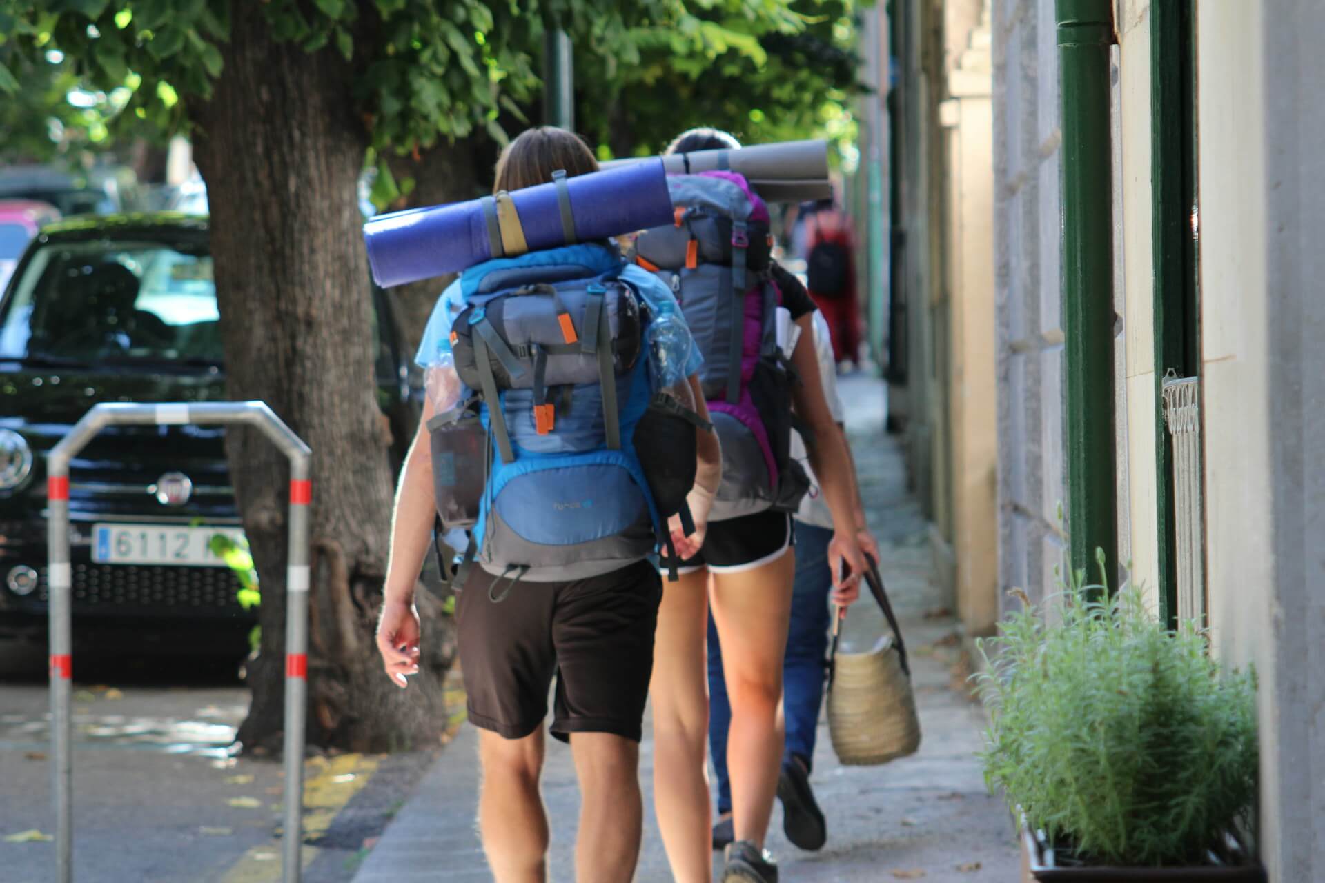 Read more about the article Solo Backpacking Secrets: Party Hard & Make Friends Without Getting Murdered [2025 Guide]