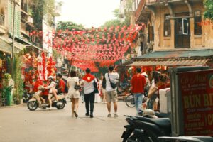 Swing Left Pub Crawl Hanoi: The Complete Insider Guide (2026)
