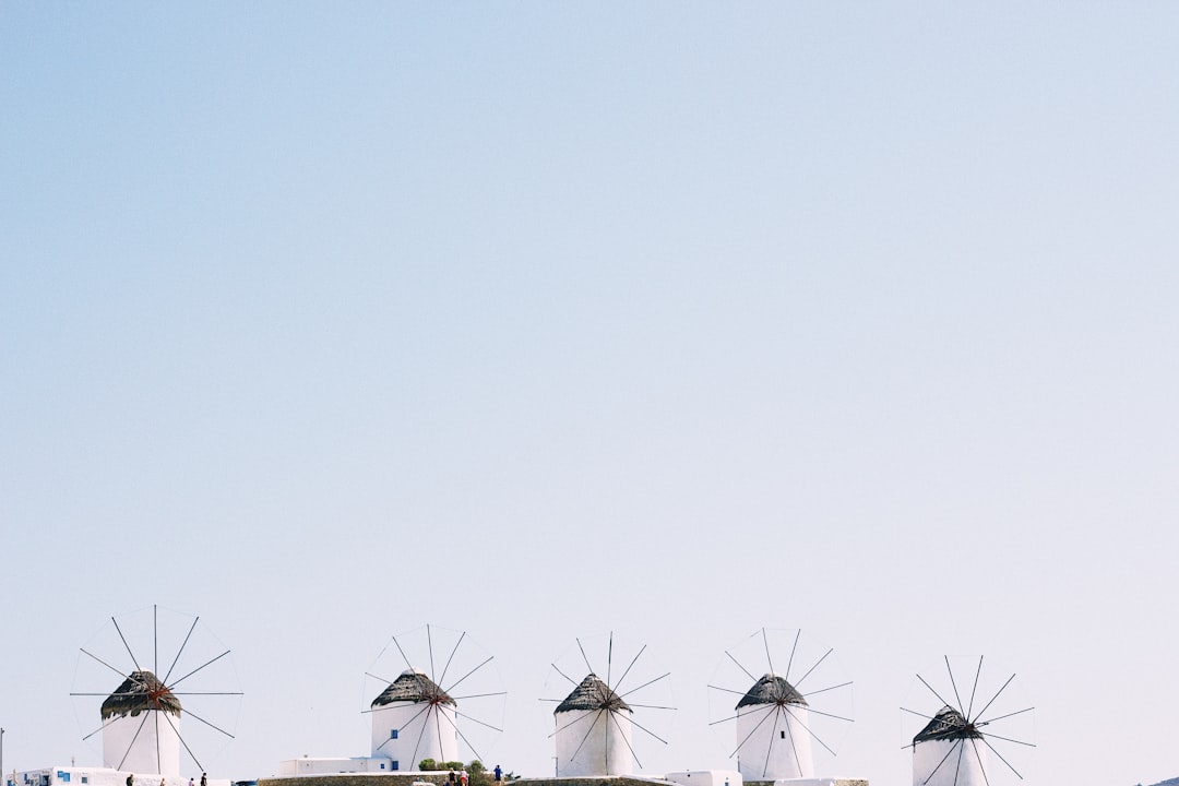 Read more about the article Mykonos Nightlife Guide 2026: Super Paradise, Scorpios, and Where Backpackers Actually Party Without Blowing Their Budget